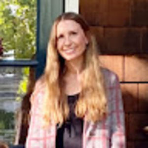 Meet your Posher, Carly